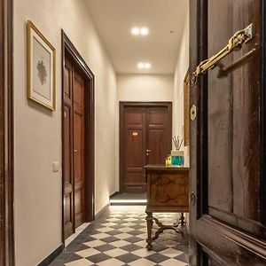 Oldoini Luxury Apartment And Suites